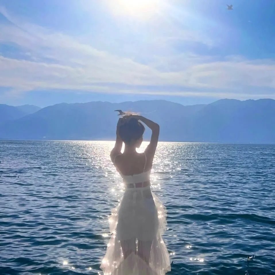 下一个台风 海报